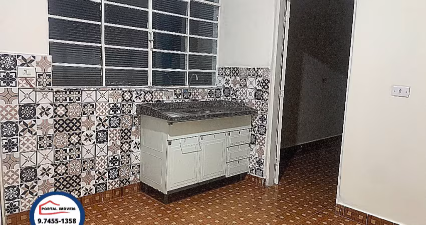 Casa Com 03 Cômodos Em Osasco - Vila Yolanda