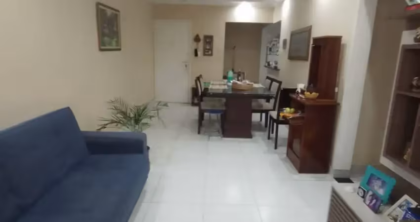Apartamento à venda na Rua Professor Torres Homem, Embaré, Santos