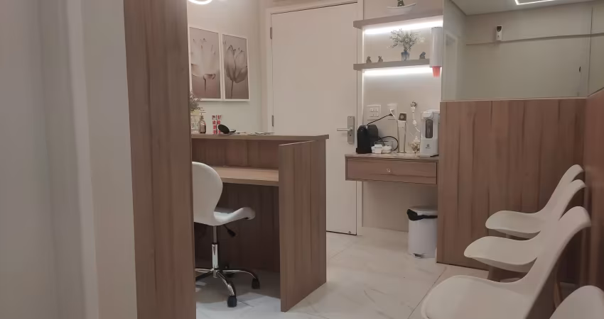 Sala, 27m², pronta com recepção para atendimento na área da saúde ou estética
