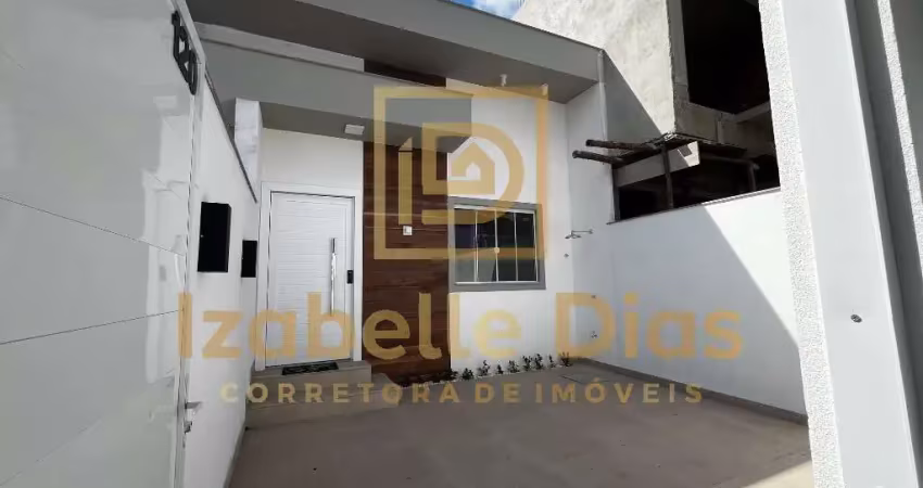 Casa com 2 quartos à venda na Rua Doutor Roberto Vieira Salles, 120, Lagoa, Macaé