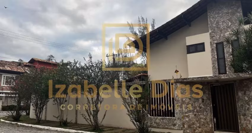 Casa com 4 quartos para alugar na Rua Sebastião Coura, 90, Praia do Pecado, Macaé