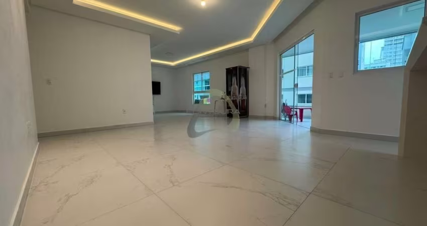 Apartamento com 3 quartos à venda na Rua 242, 404, Meia Praia, Itapema