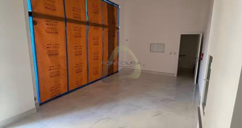 Sala comercial para alugar na Avenida Senador Atílio Fontana, 1475, Balneário Perequê, Porto Belo