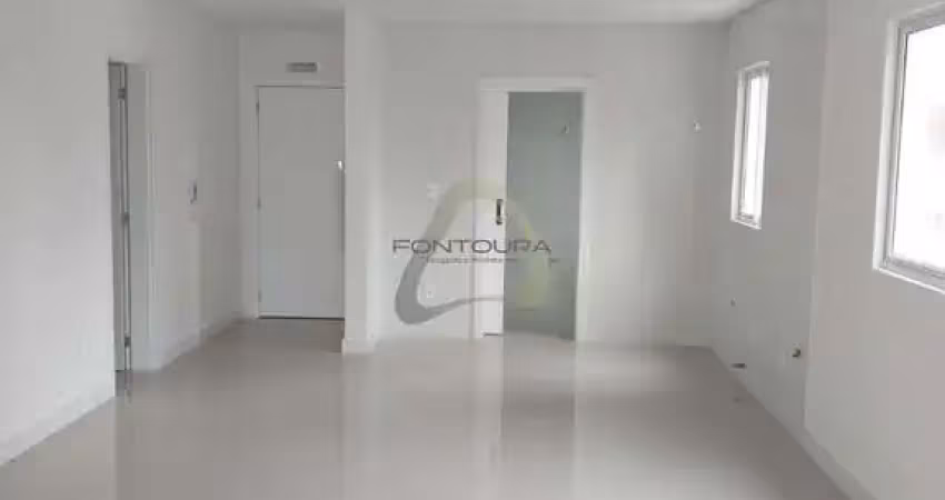Apartamento com 3 quartos à venda na Avenida Segunda Avenida, 1455, Meia Praia, Itapema