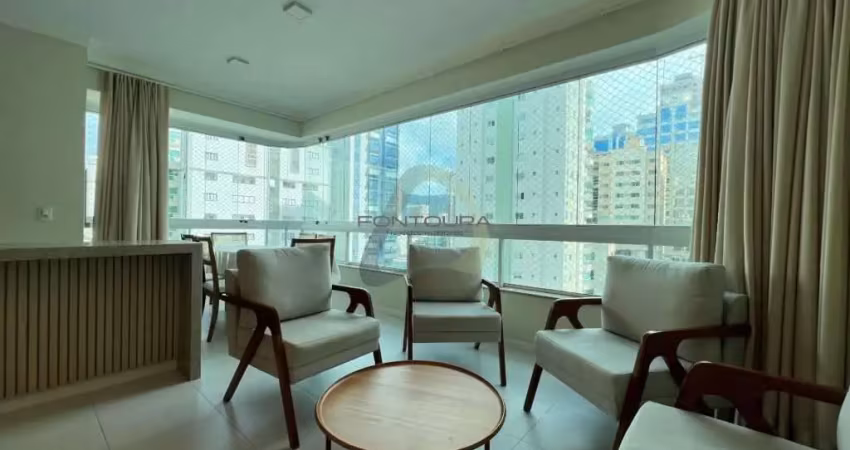 Apartamento com 3 quartos à venda na Rua 207, 287, Meia Praia, Itapema