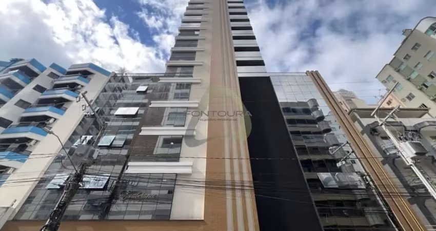 Apartamento com 3 quartos à venda na Rua 250, 93, Meia Praia, Itapema