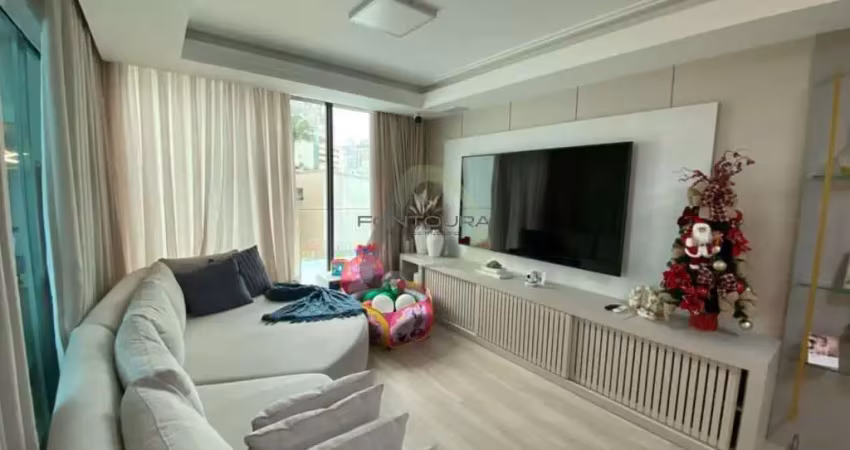 Apartamento com 3 quartos à venda na Avenida Sen. Atílio Fontana, 1285, Balneário Perequê, Porto Belo