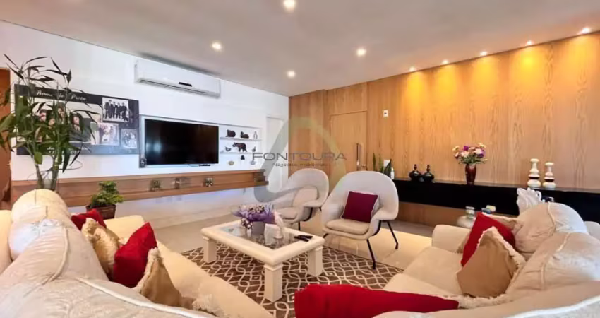 Apartamento à venda na Rua 260, 237, Meia Praia, Itapema