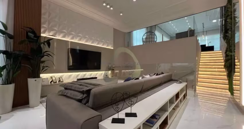 Apartamento à venda na Rua 207, 112, Meia Praia, Itapema