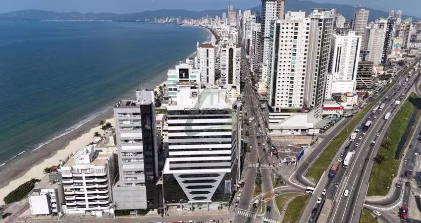 Apartamento à venda na Avenida Nereu Ramos, 2800, Meia Praia, Itapema