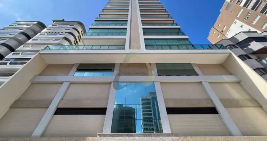 Apartamento com 2 quartos à venda na Rua 207, 101, Meia Praia, Itapema