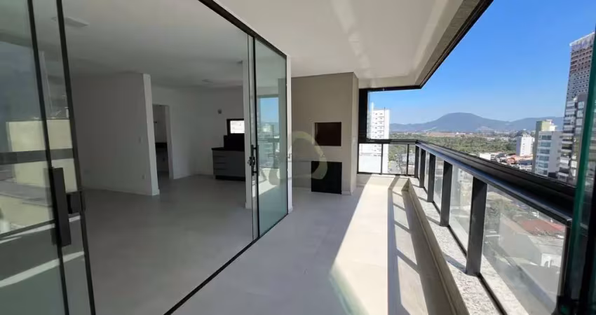 Apartamento com 3 quartos à venda na Rua 288, 329, Meia Praia, Itapema