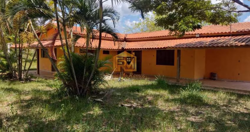 Chácara com 3 dorms, Pinhal, Boituva - R$ 550 mil