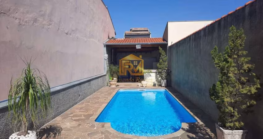 Edicula com piscina de vinil, JD. da Cidade  Salto/SP R$300Mil