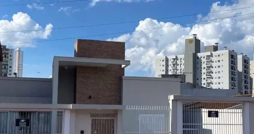 Casa com 3 quartos à venda na Rua Chaim Welczer, 79, Jardim Itália, Chapecó