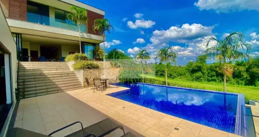 CASA À VENDA NO FAZENDA SERRAZUL - 5 SUÍTES - AT: 800m², AC: 619m² - R$6.200.00