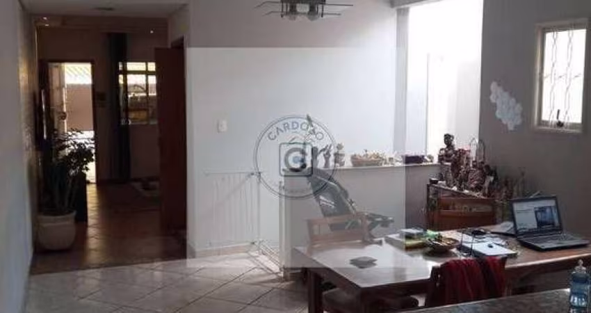 Casa à venda com 220m², 3 quartos e 2 vagas Fotos Vídeo Mapa
