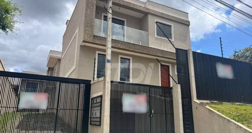 Sobrado com 3 dormitórios à venda, 132 m² por R$ 790.000,00 - Jardim das Américas - Curitiba/PR