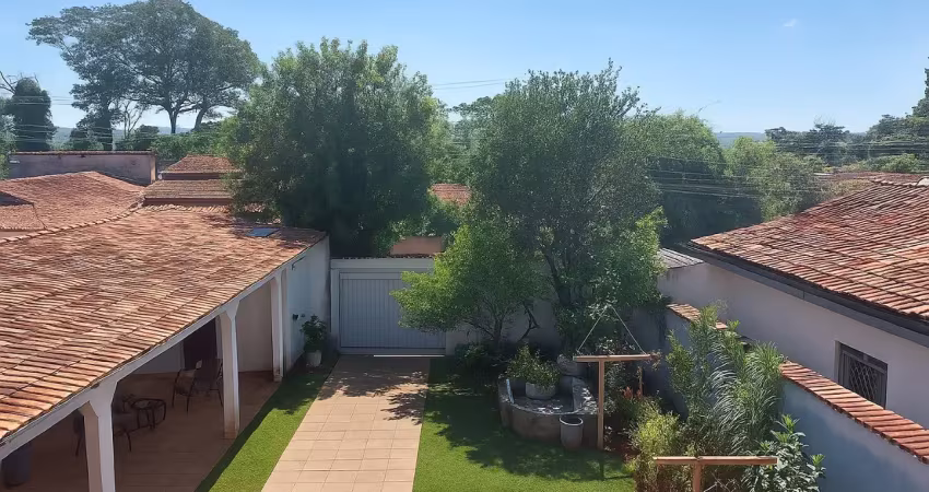 Sobrado com 4 quartos com 371m² | setor balneário | r$ 550.000
