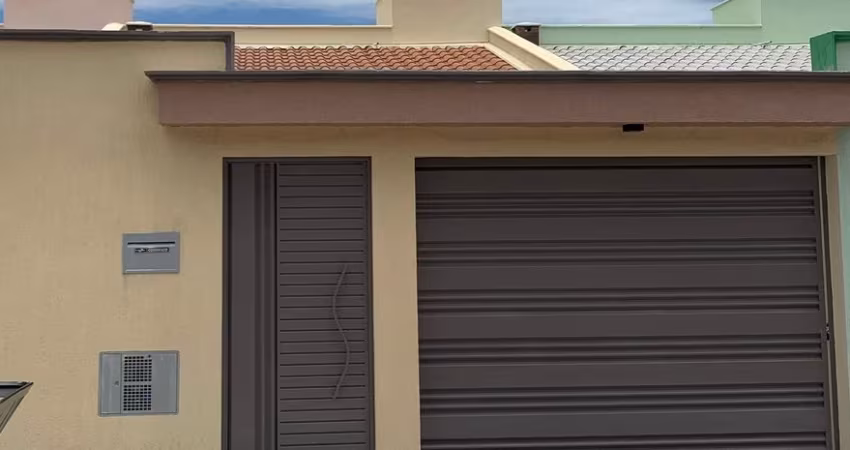 Linda casa 3/4 com suíte no Setor Conde dos Arcos