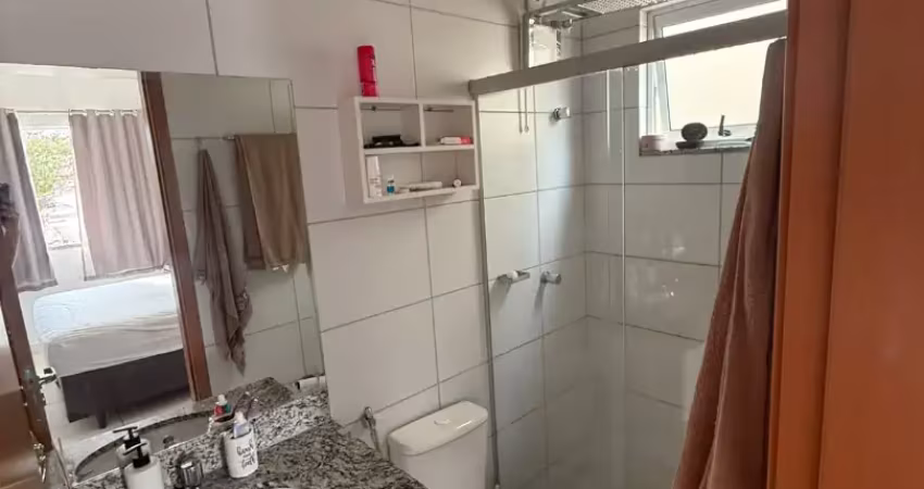 Casa à venda no condomínio parque aroeira – conforto e segurança para sua família!