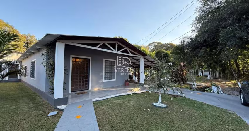 LINDA E ACONCHEGANTE CHÁCARA DENTRO DA CIDADE