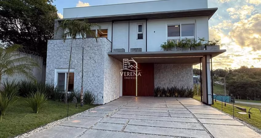 ESTILOSA E SOFISTICADA RESIDÊNCIA NO RESERVA DO ARVOREDO