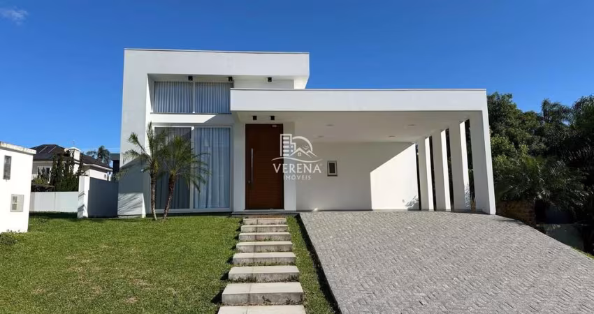 LINDA ALVENARIA CONTEMPORÂNEA EM CONDOMÍNIO FECHADO