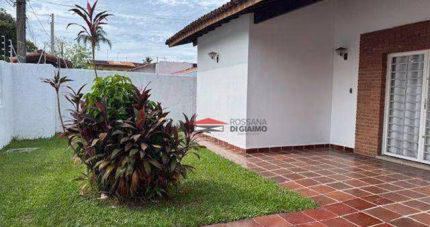 Casa com 4 dormitórios à venda, 185 m² por R$ 890.000,00 - Prainha - Caraguatatuba/SP