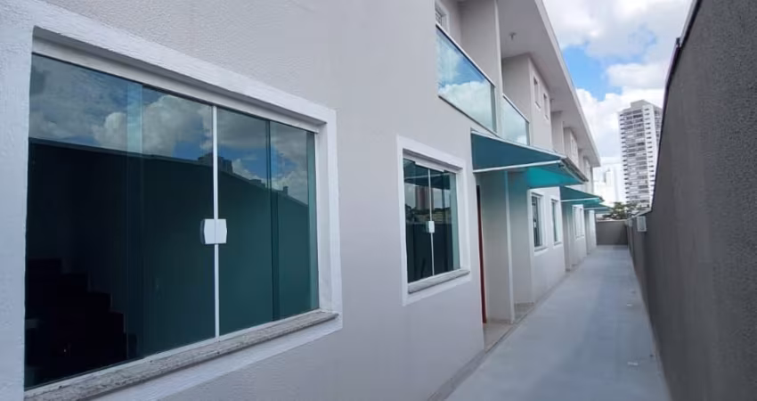 Sobrado em condomínio fechado Vila Matilde
