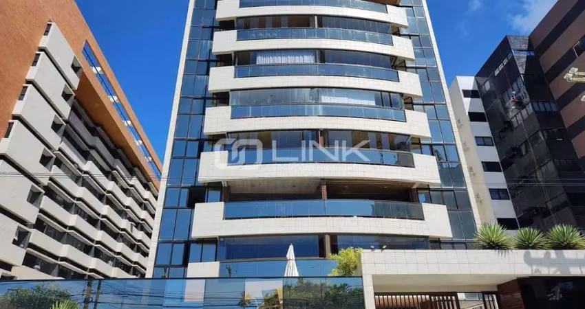 Apartamento com 4 quartos, Jatiúca - Maceió