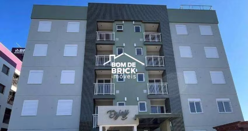Apartamento à venda, 2 quartos, 1 suíte, 1 vaga, Centro - Montenegro/RS