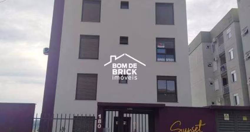 Apartamento à venda, 2 quartos, 1 suíte, 1 vaga, Centro - Montenegro/RS