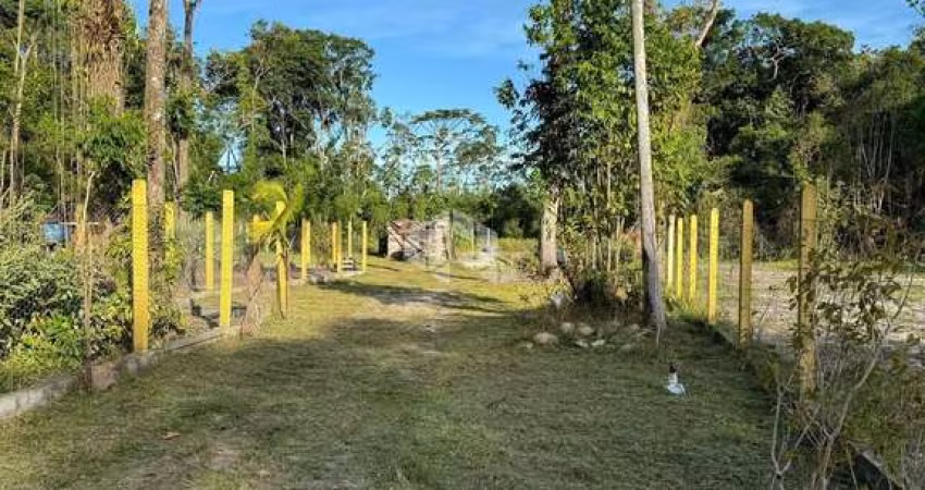 VENDO CHÁCARA - 2.500 m²  Ideal para Moradia ou Lazer!