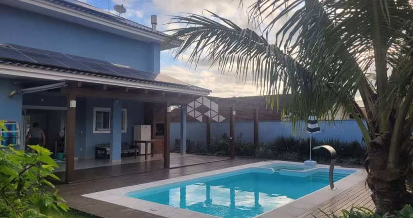 Sobrado com piscina em Ubatuba -São Francisco do Sul-SC