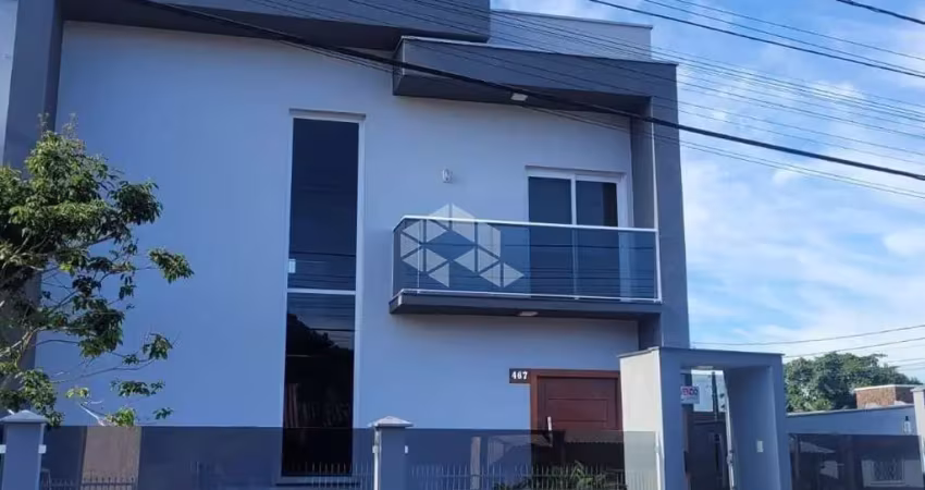 Sobrado novo à venda na praia de itaguaçu - são francisco do sul/sc