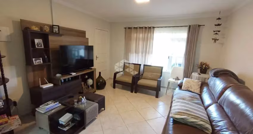Casa com três quartos sendo uma suite - ervino - sfs-sc