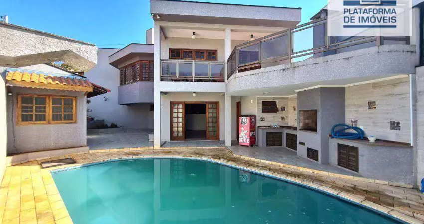 Casa com 3 dormitórios à venda, 264 m² por R$ 1.199.000,00 - Jardim Europa - Bragança Paulista/SP