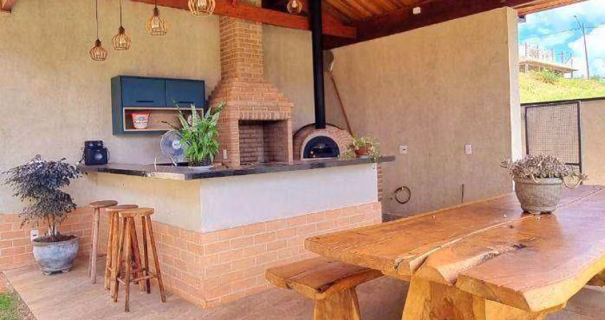 Casa com 3 dormitórios à venda, 287 m² por R$ 1.590.000,00 - Condomínio Jardim Flamboyan - Bragança Paulista/SP