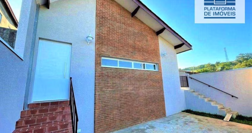 Casa com 3 dormitórios à venda, 120 m² por R$ 1.000.000,00 - Residencial dos Lagos - Bragança Paulista/SP