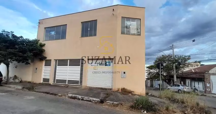 Casa para Venda em Governador Valadares, Castanheiras, 2 dormitórios, 1 banheiro, 1 vaga