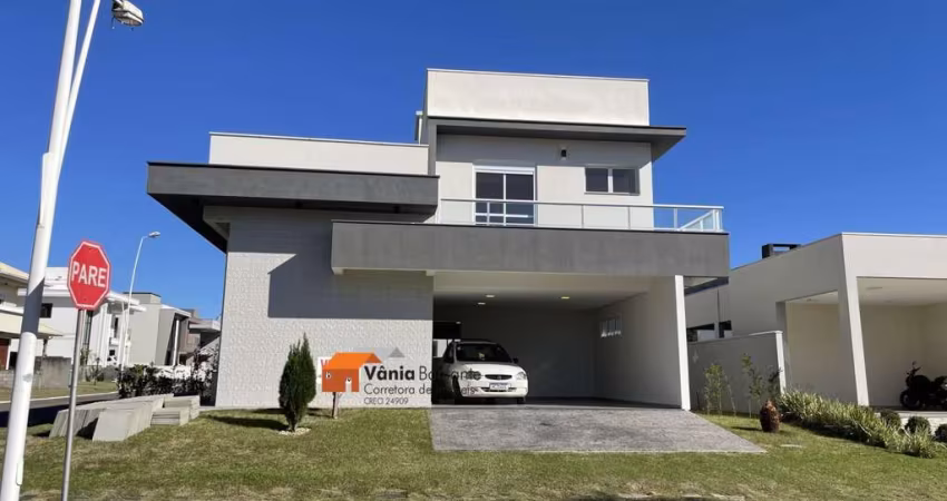 Casa para Venda em Florianópolis, São João do Rio Vermelho, 3 dormitórios, 1 suíte, 3 banheiros, 4 vagas