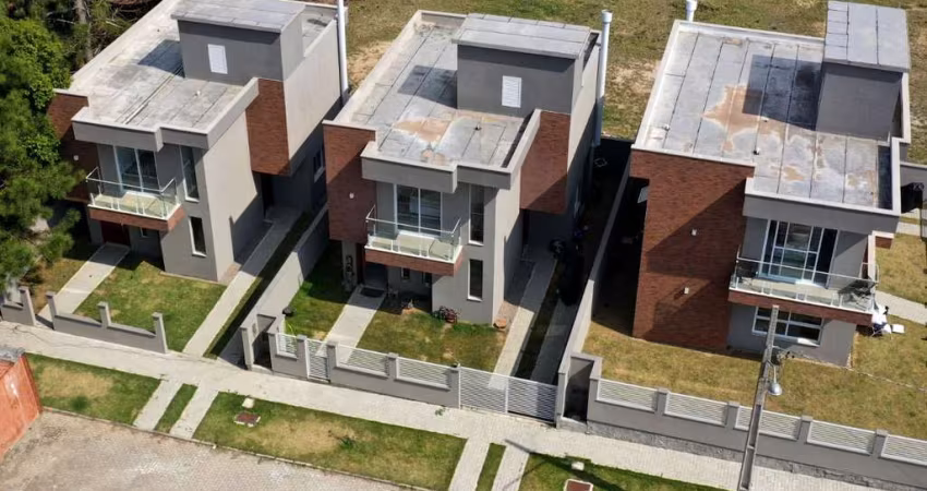 Casa para Venda em Florianópolis, São João do Rio Vermelho, 3 dormitórios, 1 suíte, 3 banheiros, 1 vaga