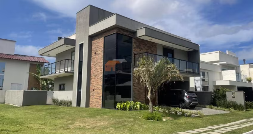Casa para Venda em Florianópolis, São João do Rio Vermelho, 4 dormitórios, 3 suítes, 4 banheiros, 4 vagas