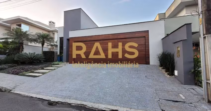 Casa Plana à Venda no Condomínio Villagio di Anitta - Joinville/SC