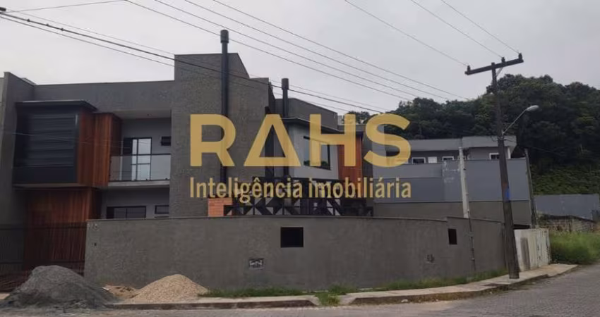 Casa Alto Padrão no Zona Sul de Joinville.