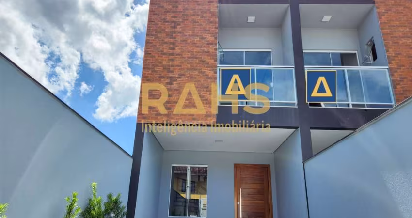 Casa Geminada à venda no Bairro Bucarein em Joinville/SC.