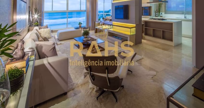 Apartamento mobiliado e decorado na Praia Brava com 4 suítes