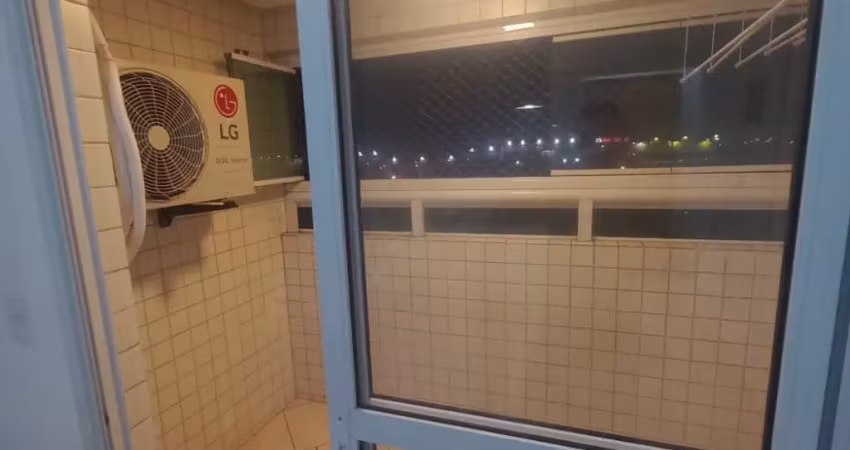 Apartamento à venda na Rua Venezuela, 717, Guilhermina, Praia Grande