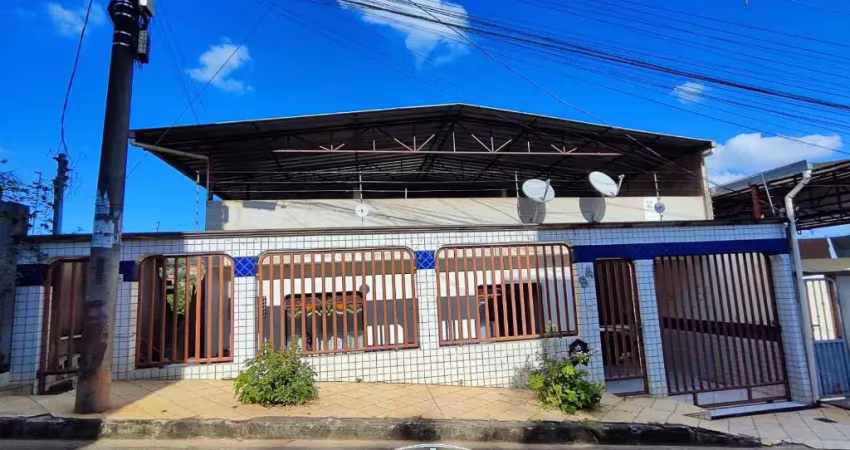 Código 4077 - venda casa na rua bolonha, n°94, bairro bethânia